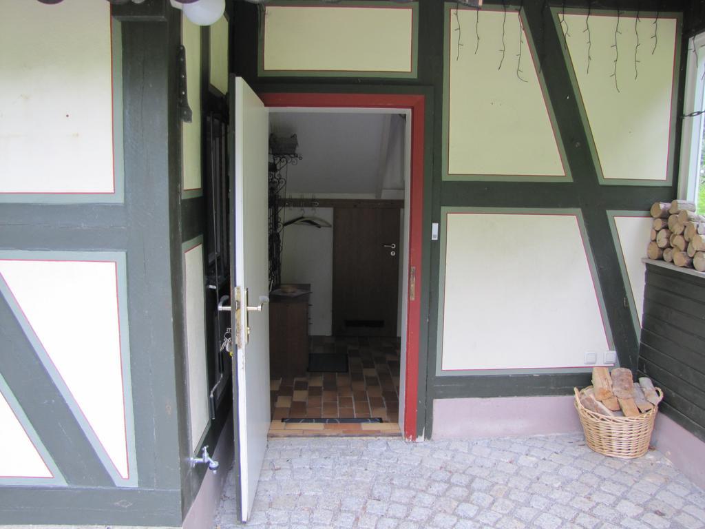 Hof Guttels Waldgasthof Ferienpension Ротенбург-на-Фульде Экстерьер фото